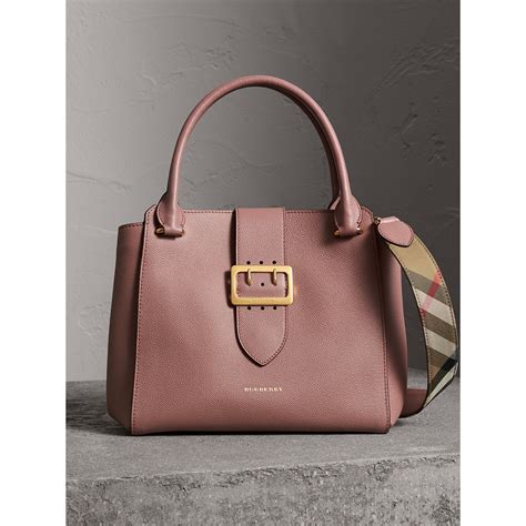 burberry buckle medium tote pink.